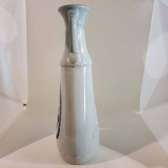 Vintage Jim Beam Whiskey Decanter Bottle Delft Blue Sailboat Windmill 1963 - Picture 6 of 11